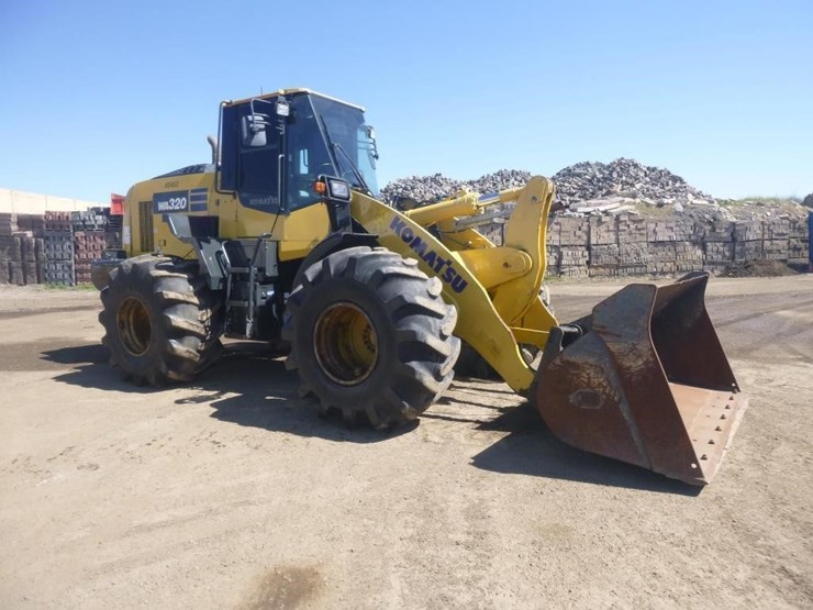 2018-komatsu-wa320-8-image-2