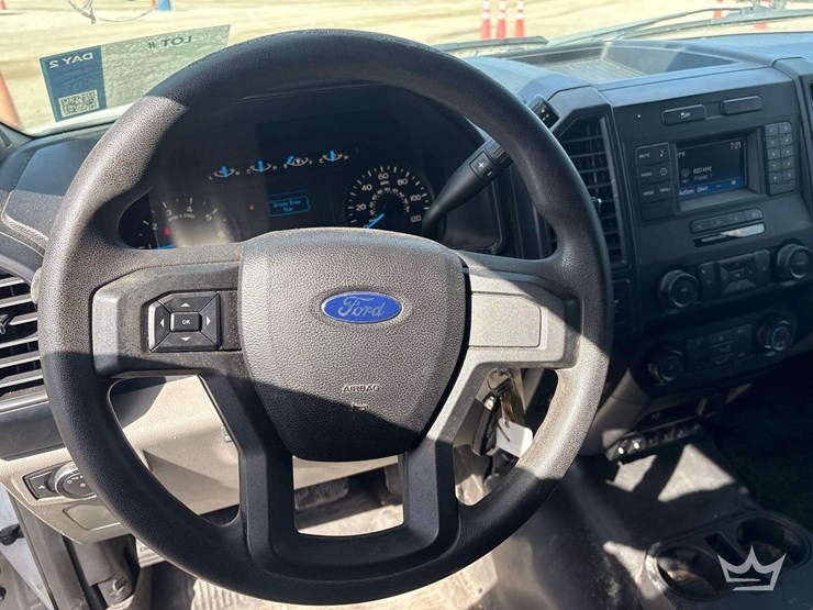 2016-ford-f150-image-16