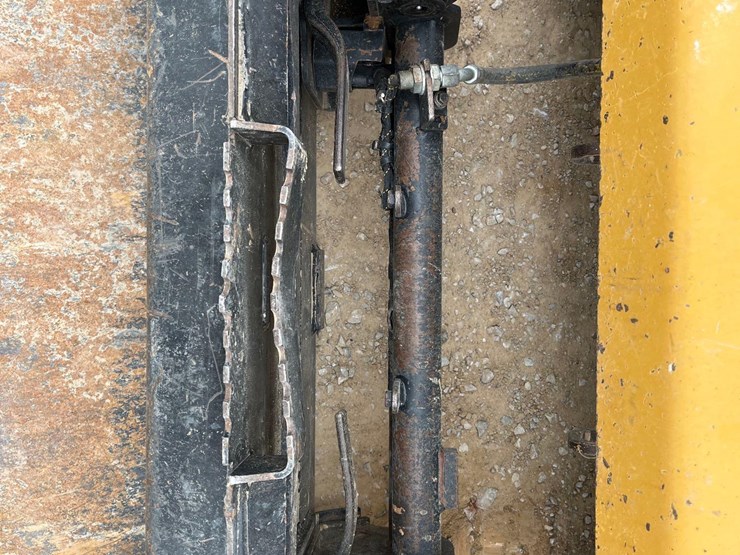 caterpillar-242d3-image-21
