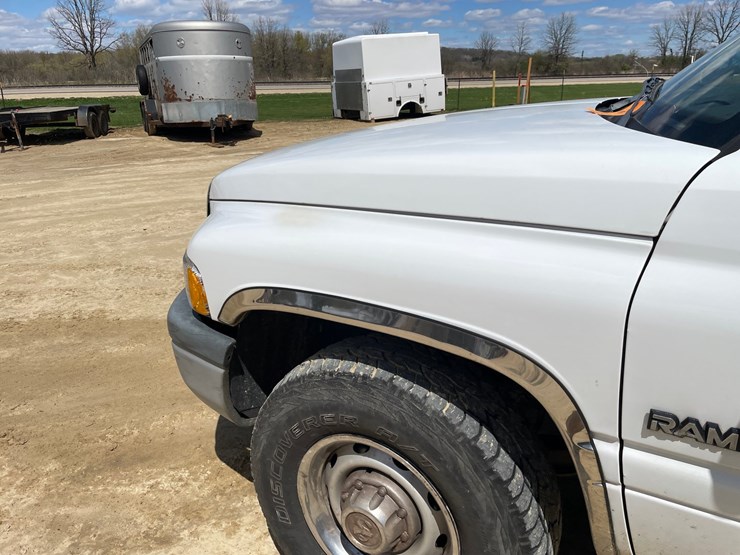 2001-dodge-ram-2500-image-35