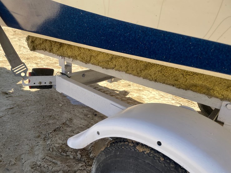 #2001-•-1965-glastron-14'-fiberglass-boat-(sells-with-bill-of-sale-only)-image-103