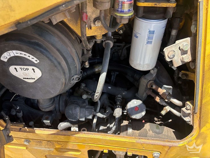 2018-komatsu-d51pxi-24-image-10