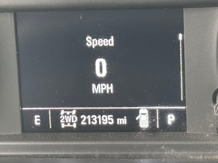 2020-chevrolet-2500-image-21