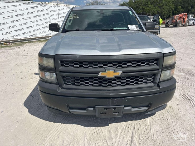 2015-chevrolet-silverado-1500-image-24