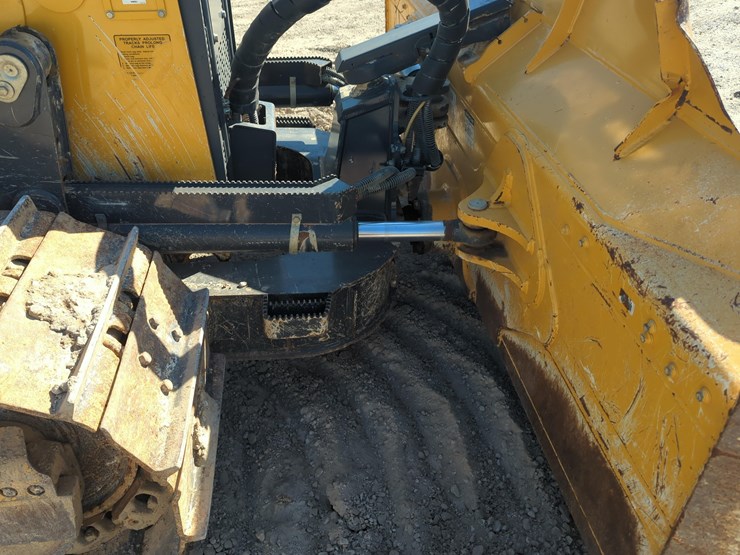 2022-deere-700l-xlt-image-7
