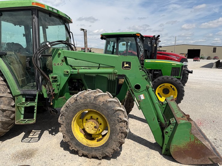1995-john-deere-6400-image-5