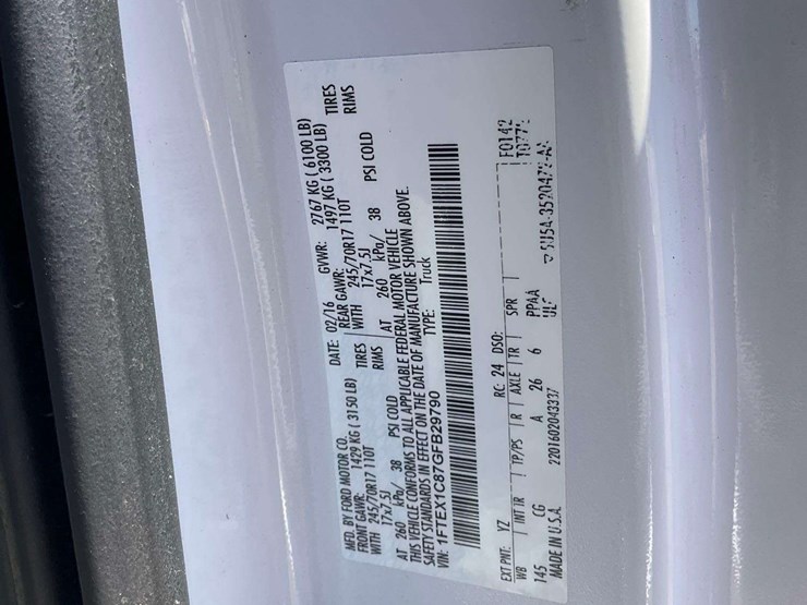 2016-ford-f150-image-5