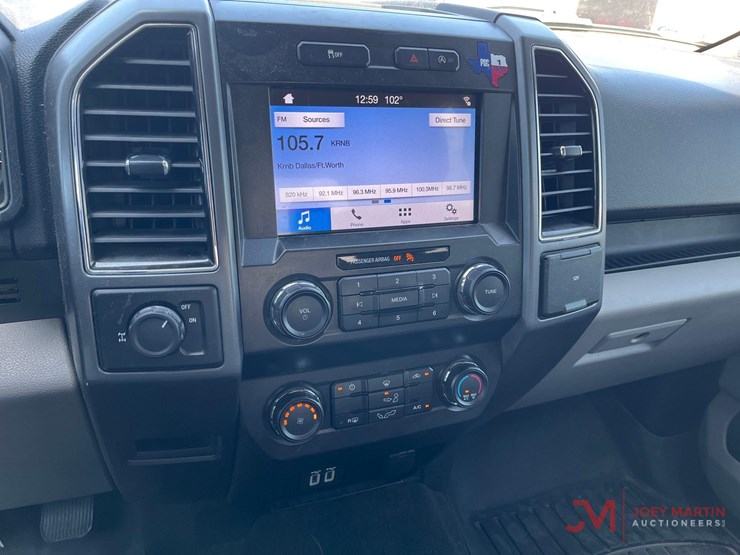 2019-ford-f150-xlt-image-12