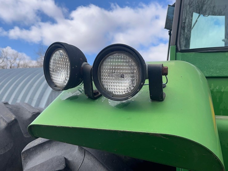 1983-john-deere-8650-image-23