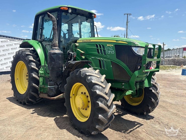 2017-john-deere-6145m-image-2