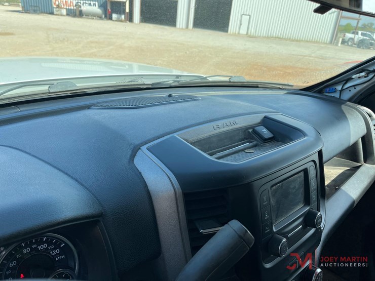 2019-ram-3500-hd-image-34