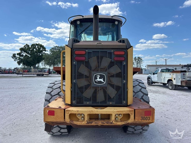 2013-deere-544k-image-23