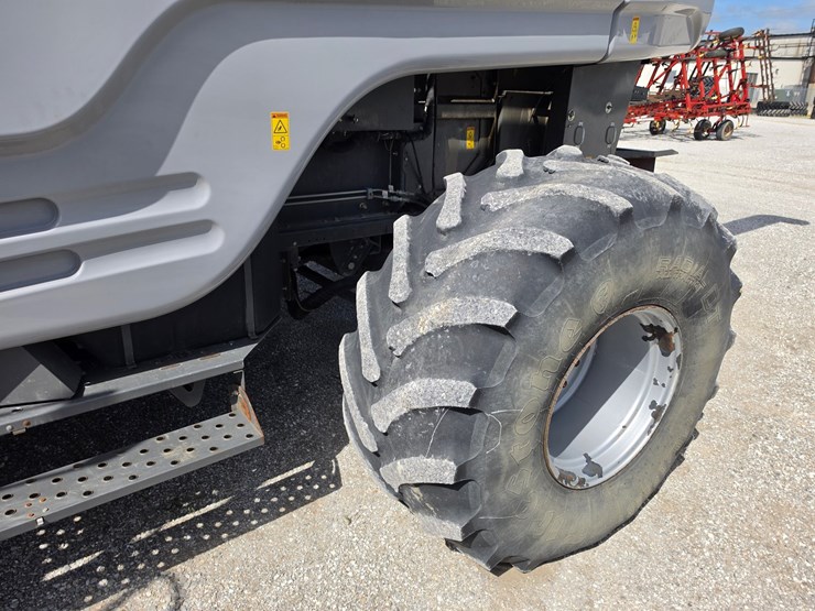 2013-massey-ferguson-9560-image-13