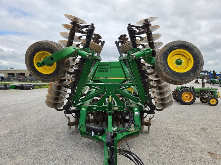 2019-john-deere-2630-image-3