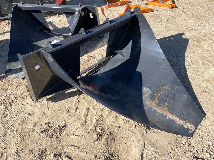 #2338-•-new-wolverine-skid-steer-tree-digger-attachment-image-2