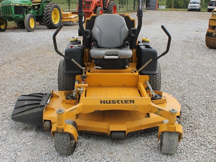 hustler-hyperdrive-zero-turn-mower-6681-image-2