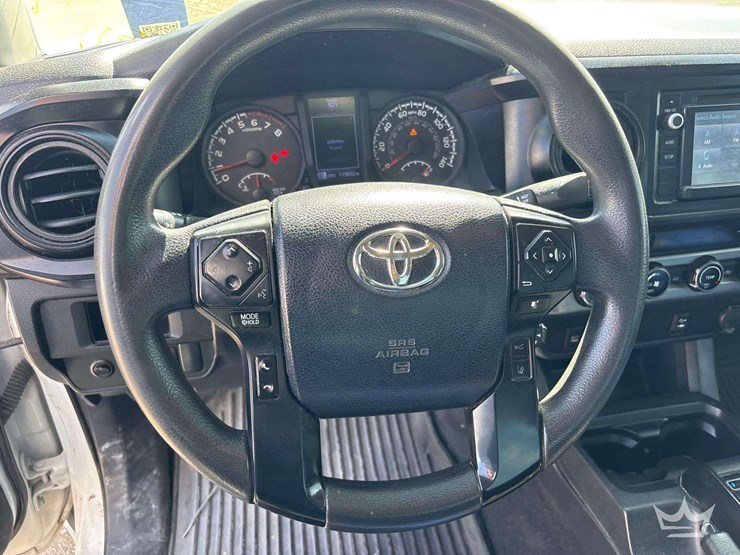 2018-toyota-tacoma-image-13