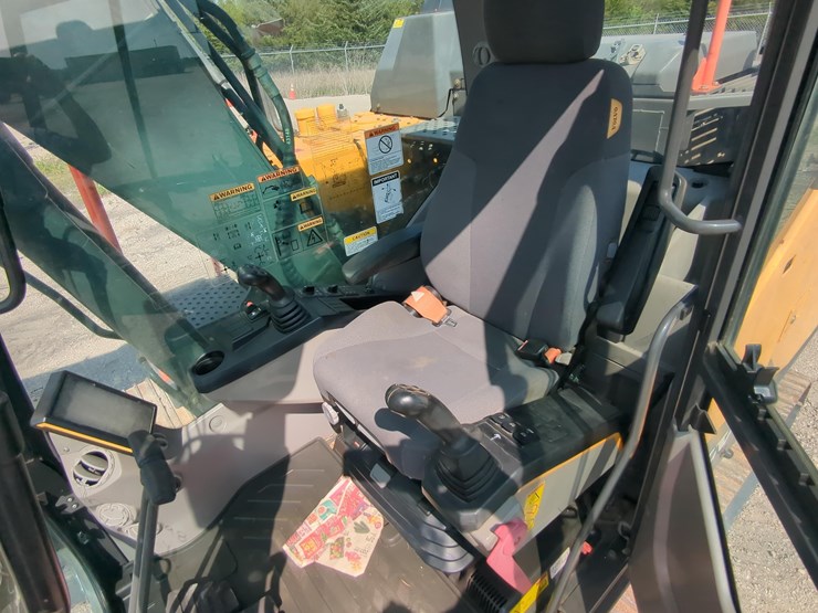 2020-volvo-ec140el-image-19