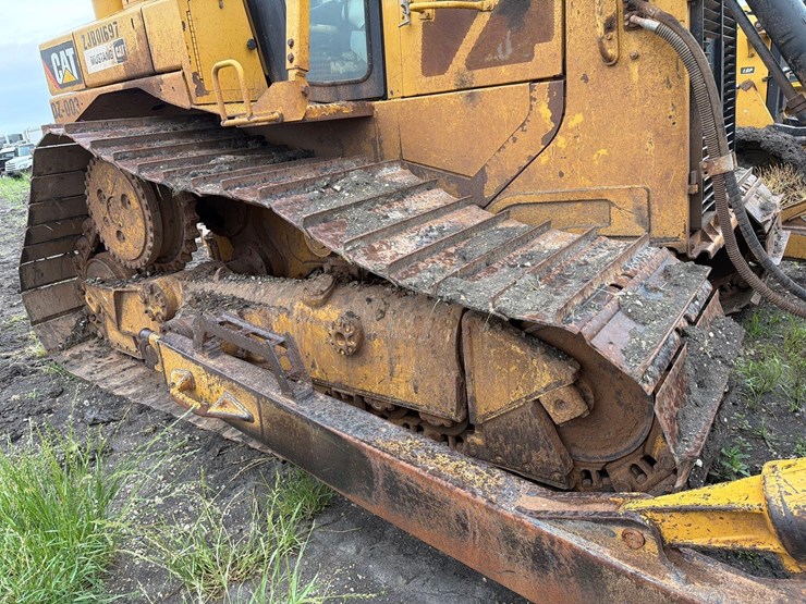 caterpillar-d6t-lgp-image-15