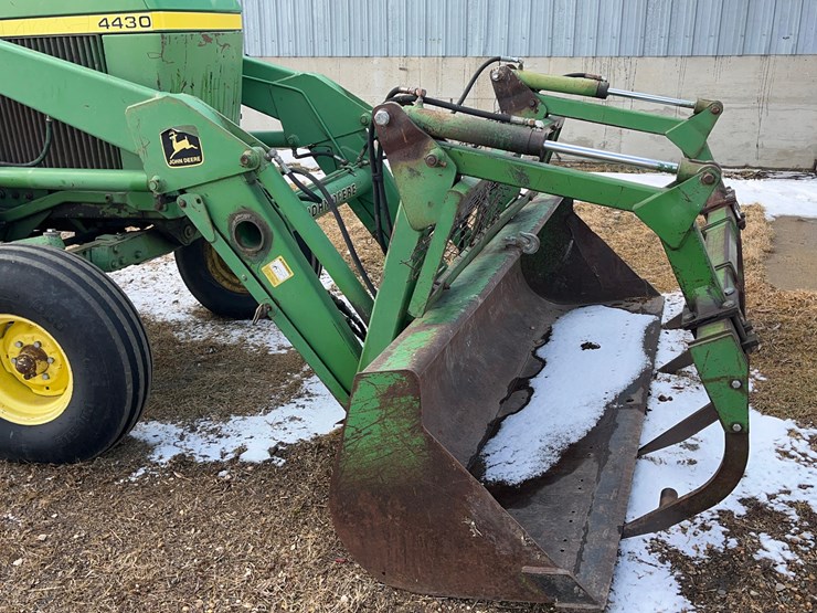 1975-john-deere-4430-image-29