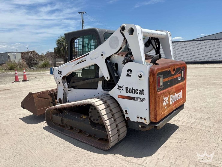 2016-bobcat-t650-image-4