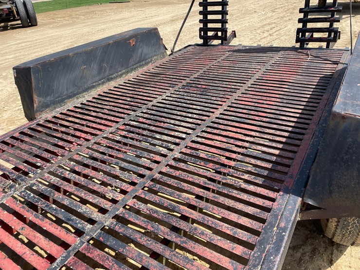 #2012-•-12'-skid-steer-trailer-(no-title)-image-10