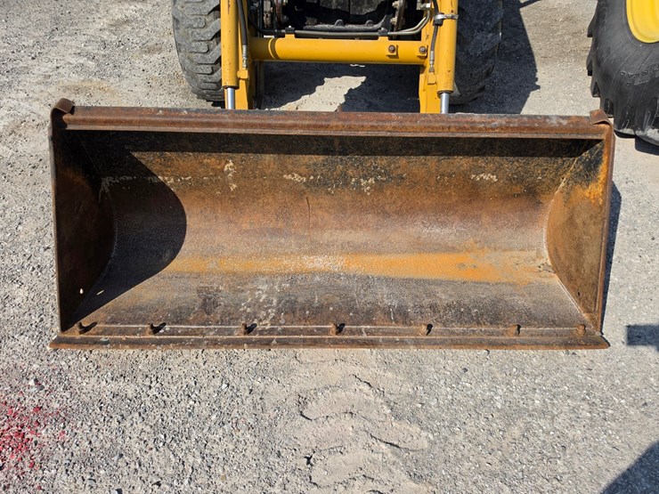 2004-deere-110-image-3