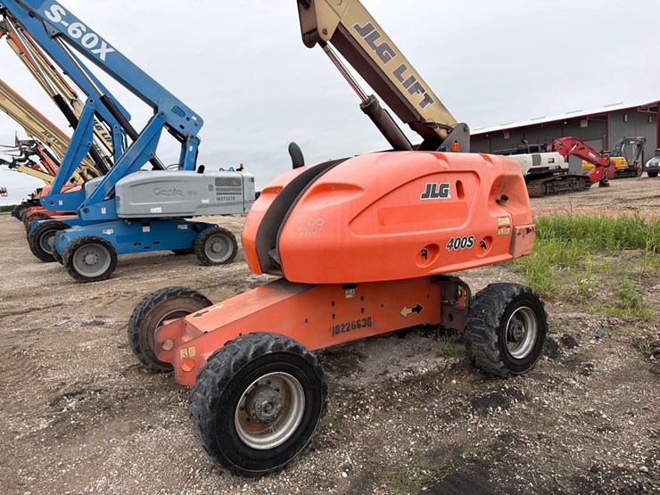 jlg-400s-image-2
