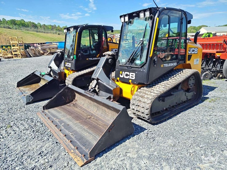 2024-jcb-3ts-8t-image-3