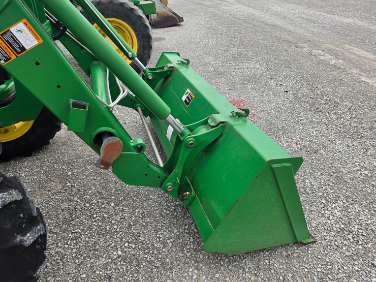 2009-john-deere-5101e-image-6