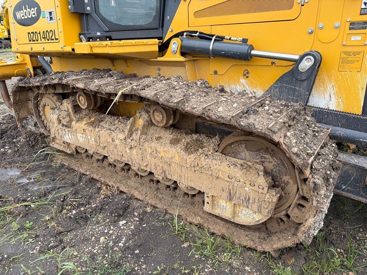 2022-deere-700l-xlt-image-17