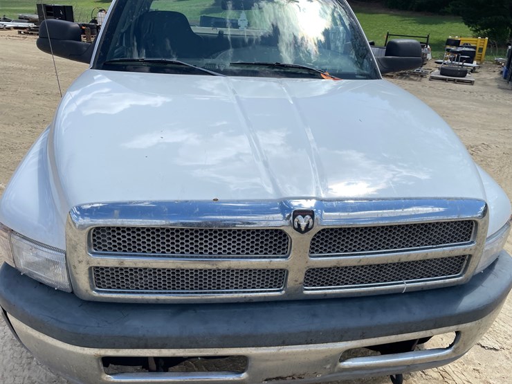 2001-dodge-ram-2500-image-13