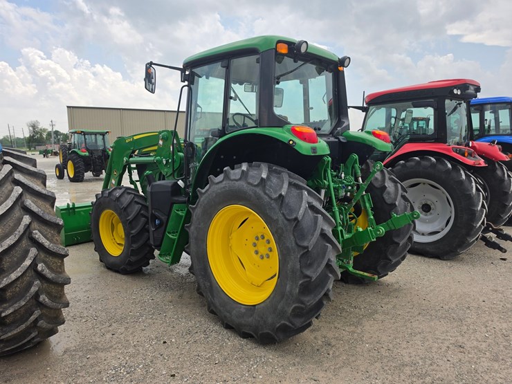 2019-john-deere-6130m-image-15