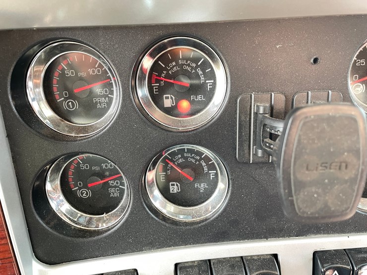 2008-kenworth-t660-image-64