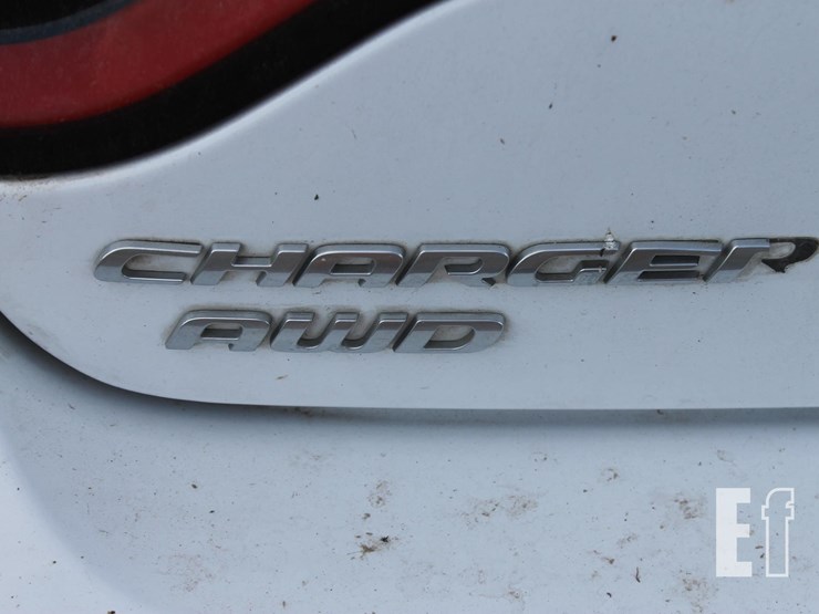 2018-dodge-charger-image-12