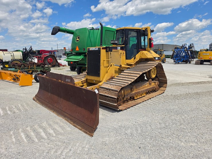 2002-caterpillar-d6m-lgp-image-1