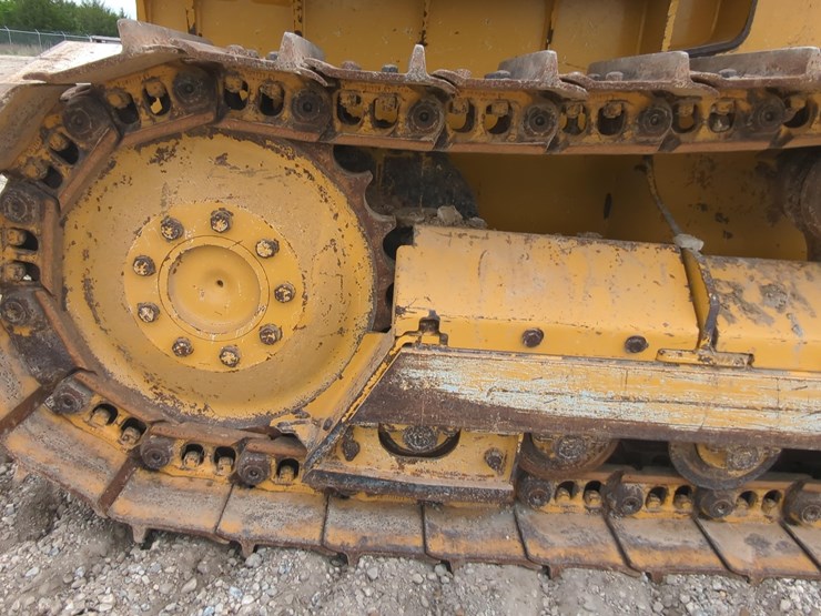 2022-deere-450-lt-image-10