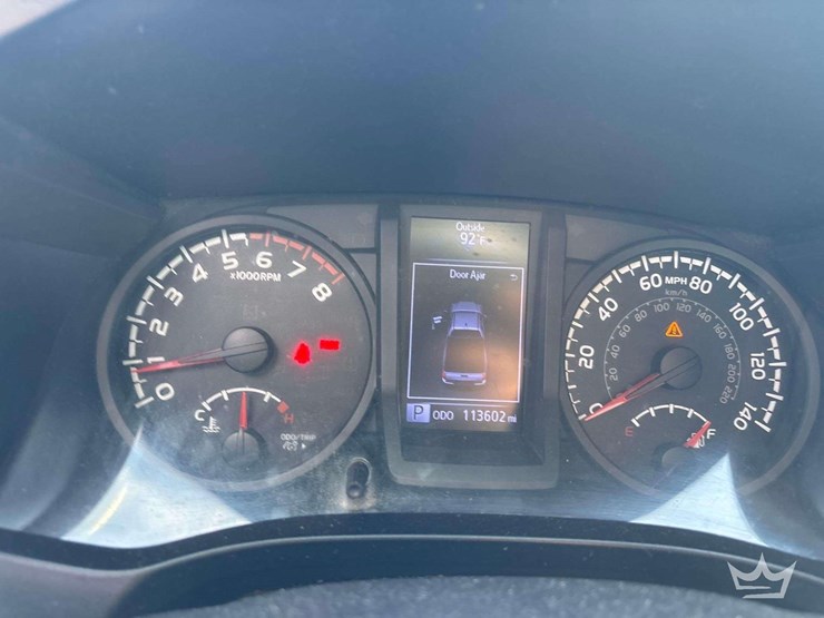2018-toyota-tacoma-image-14