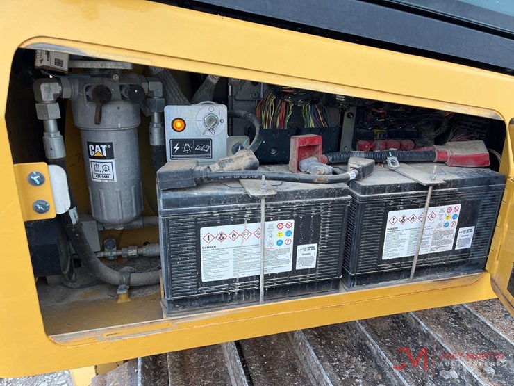 2022-caterpillar-d3-image-10