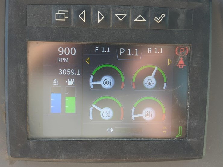 2022-deere-700l-xlt-image-24