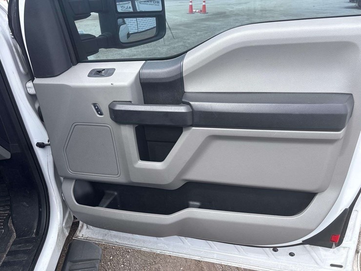 2018-ford-f250-image-24