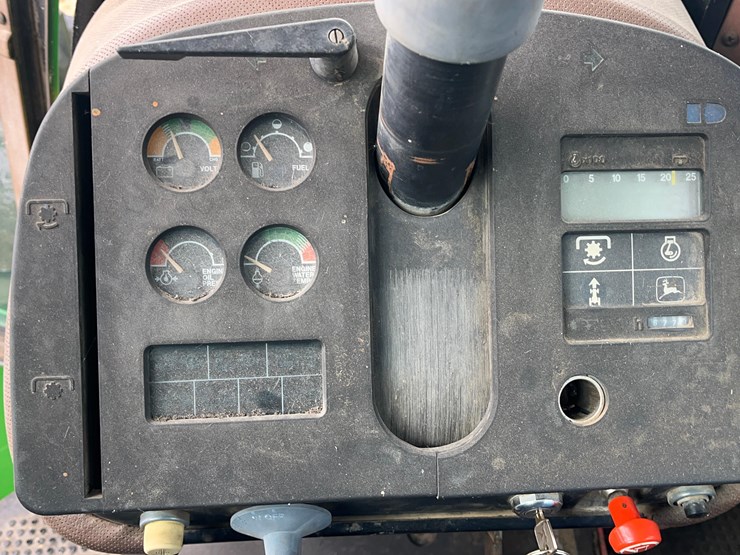 1983-john-deere-8650-image-47
