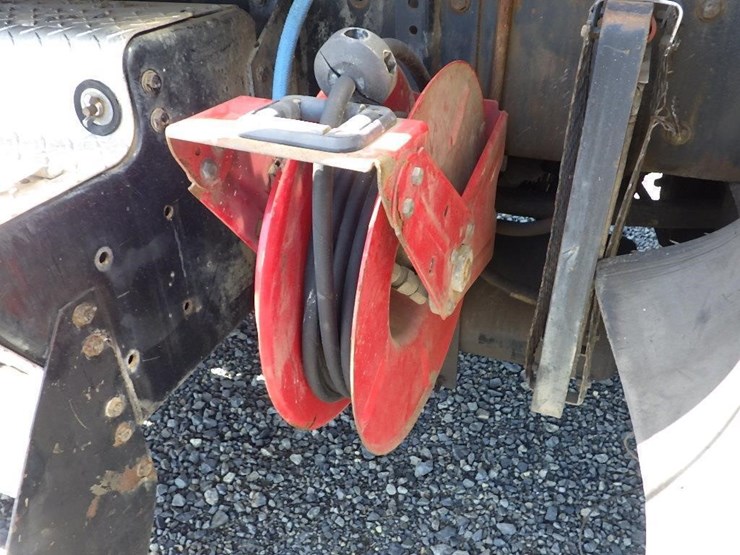 1999-kenworth-t800-image-19