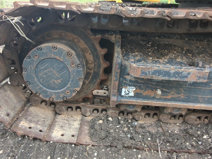 2023-kobelco-sk140sr-lc-7-image-9
