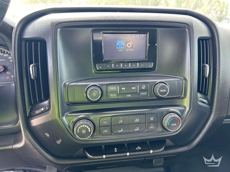 2015-chevrolet-silverado-1500-image-22