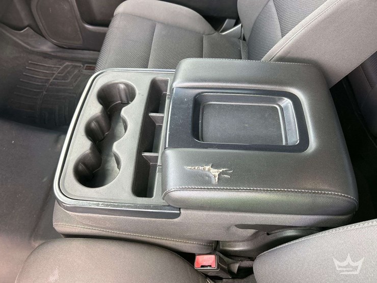 2018-chevrolet-silverado-1500-image-24