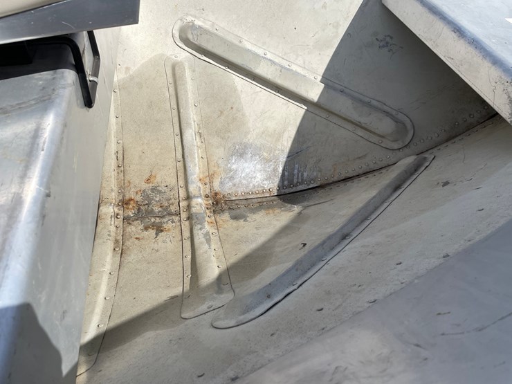 #2002-•-1979-14'-alumicraft-f7-boat-(sells-with-bill-of-sale-only)-image-36