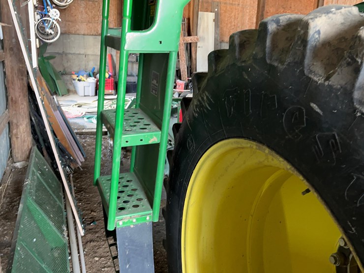 2000-john-deere-9650-image-30