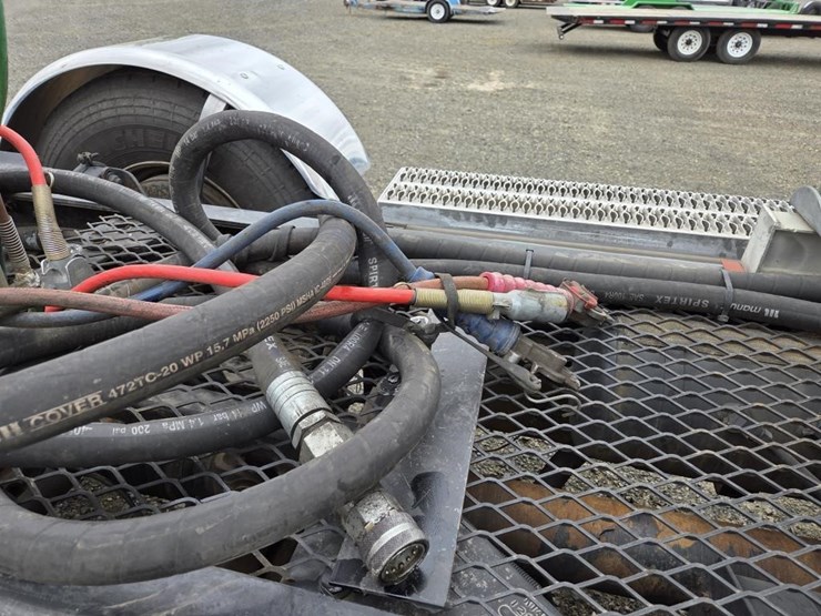 2012-kenworth-t800-image-43