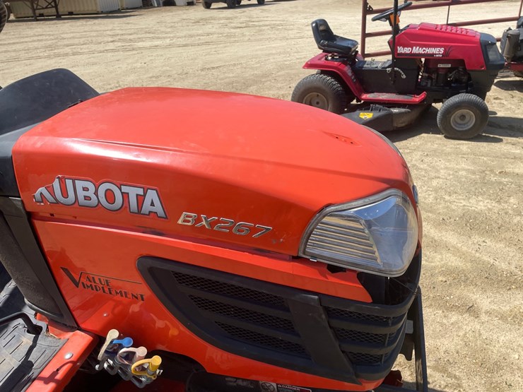 kubota-bx2670-image-10